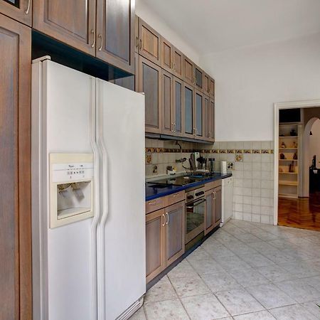 Dora Apartment Белград Экстерьер фото